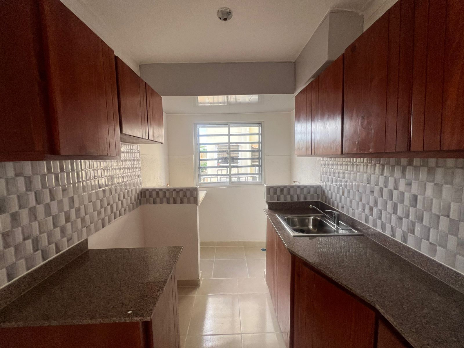 apartamentos - Se renta apartamento ubicado en Ciudad Juan Bosch