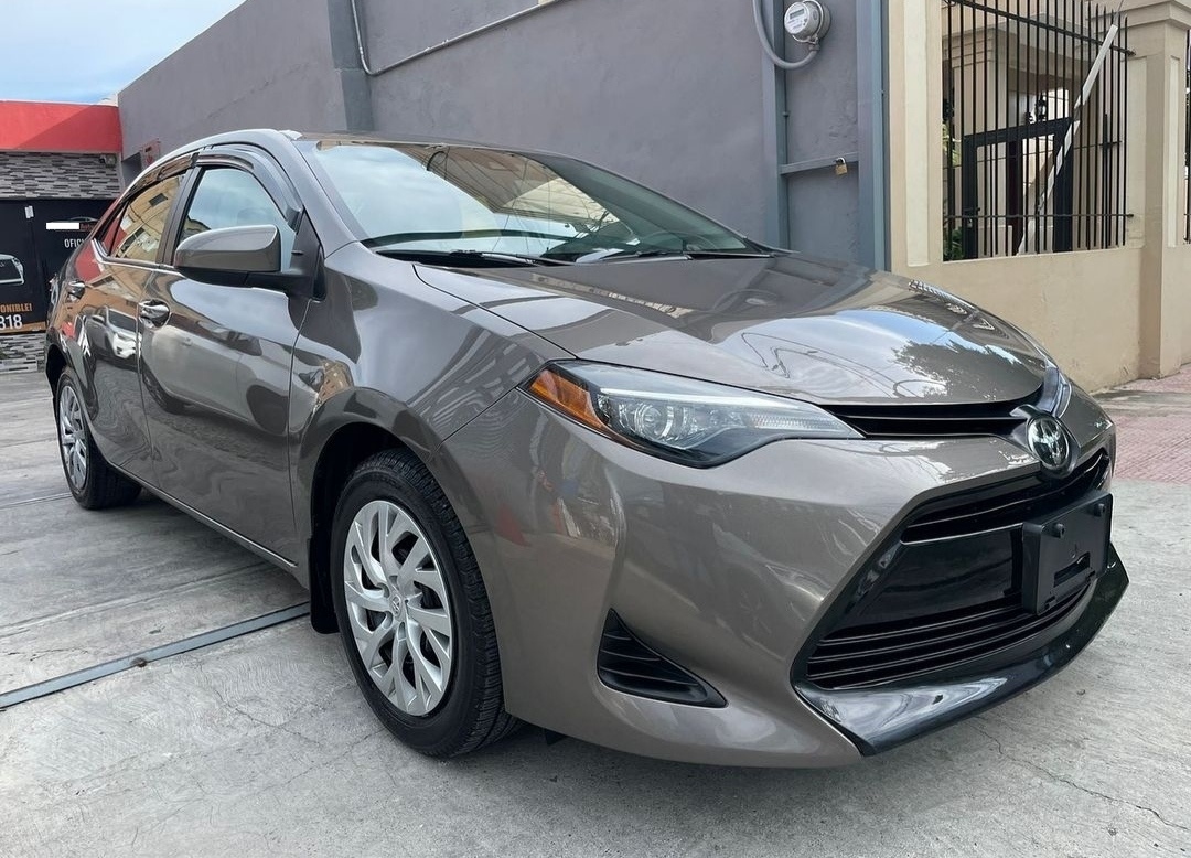 carros - 2019 Toyota Corolla LE 