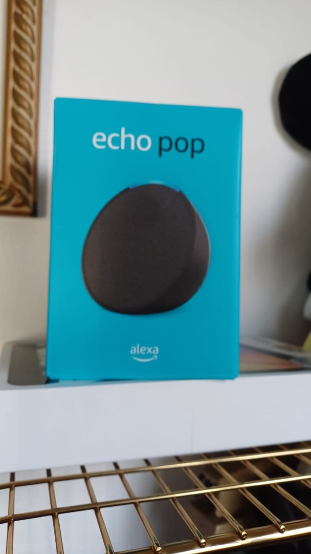 camaras y audio - Alexa Echo Pop Parlante inteligente y compacto con sonido definido 