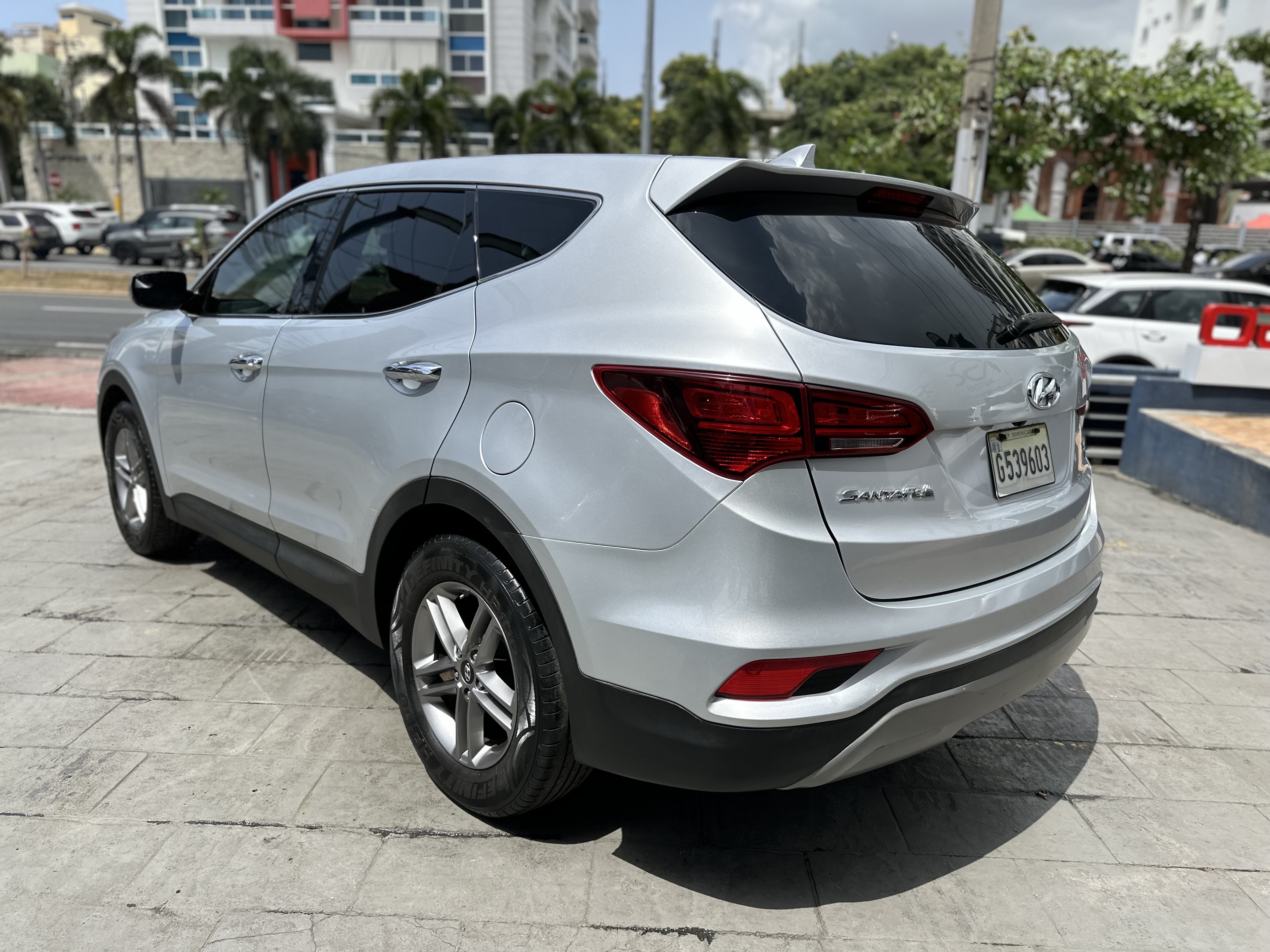 jeepetas y camionetas - HYUNDAI DANTA FE SPORT 2017 6