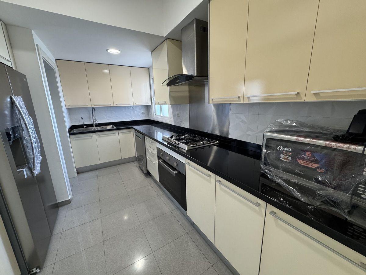 apartamentos - Alquilo apartamento de 3 habitaciones en Avenida Anacaona 6