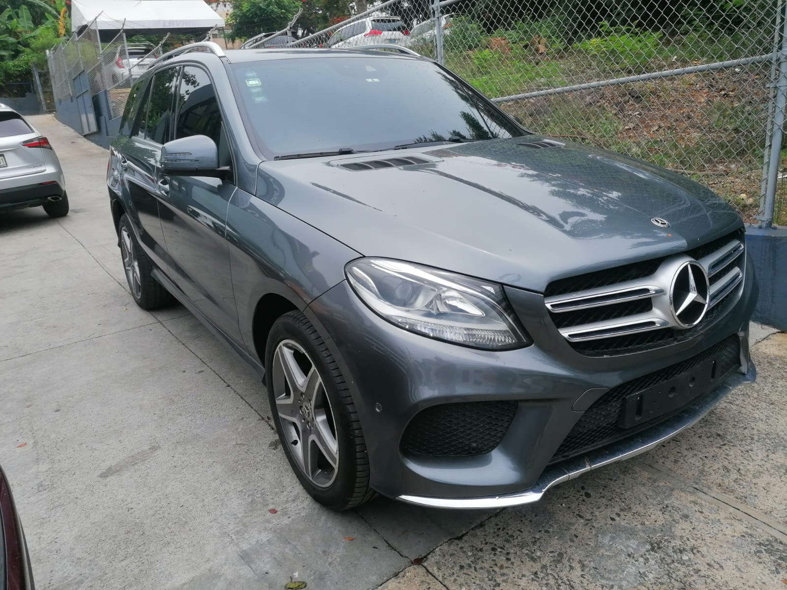 jeepetas y camionetas - Mercedes Benz GLE300 2019 impecable 