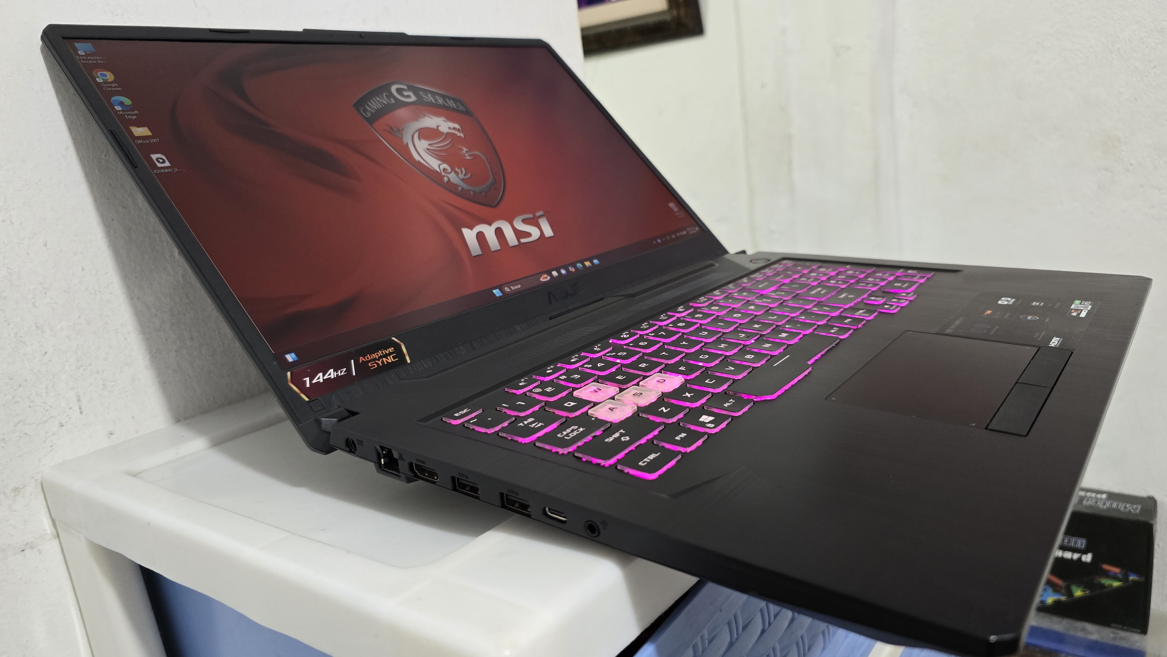 computadoras y laptops - asus Gamer 17.3 Pulg Core i5 11va Gen Ram 16gb Disco 512gb Nvidea Rtx 3050Ti 4gb 1