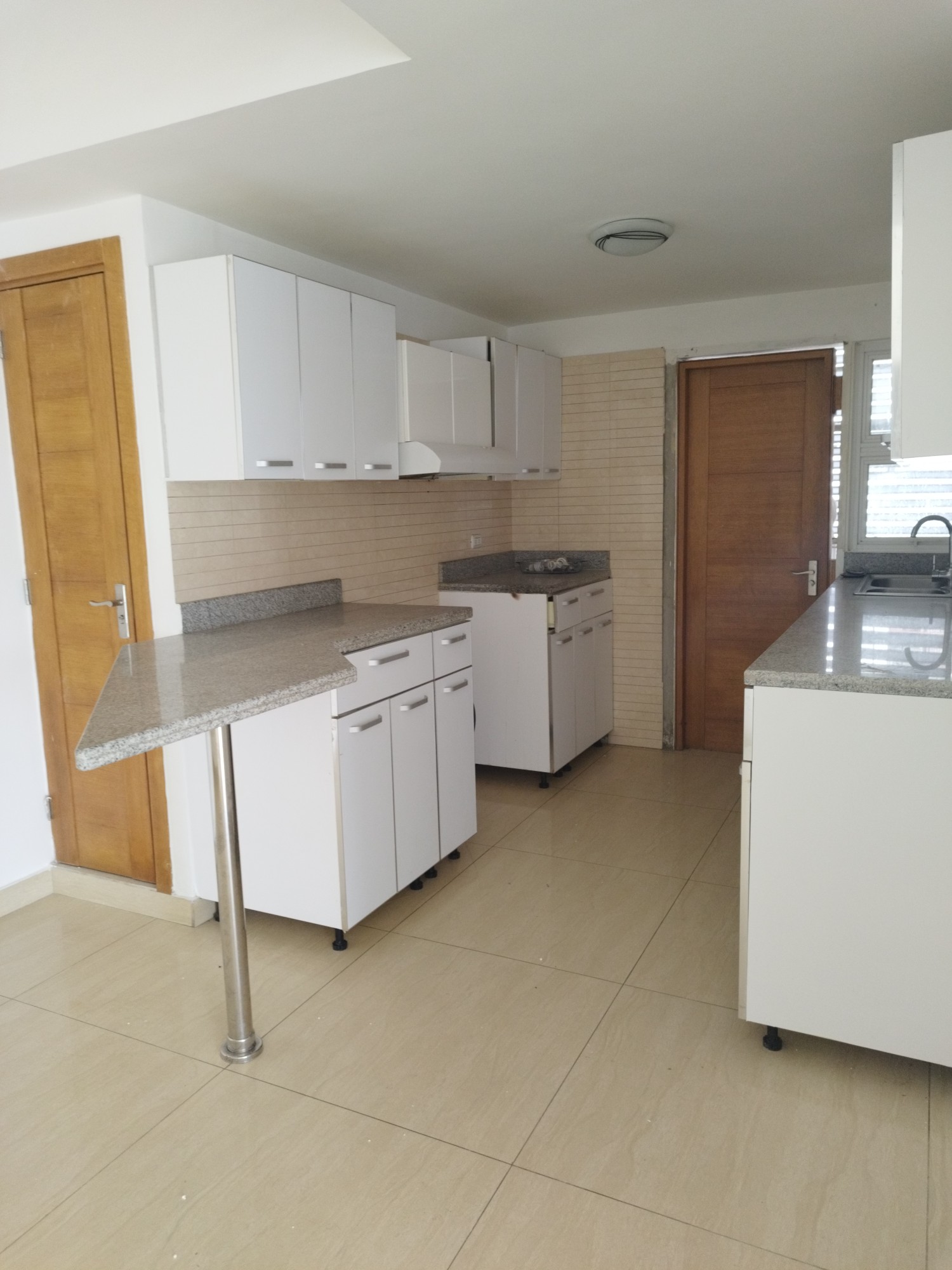 apartamentos - ALQUILO SIN INTERMEDIARIOS 2 HABITACIÓNES EN NACO 2