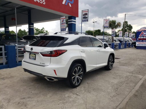 jeepetas y camionetas - Lexus rx 350 2017  7