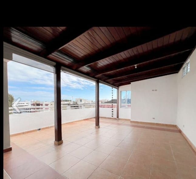 apartamentos - Apartamento 4to piso con terraza arroyo hondo viej