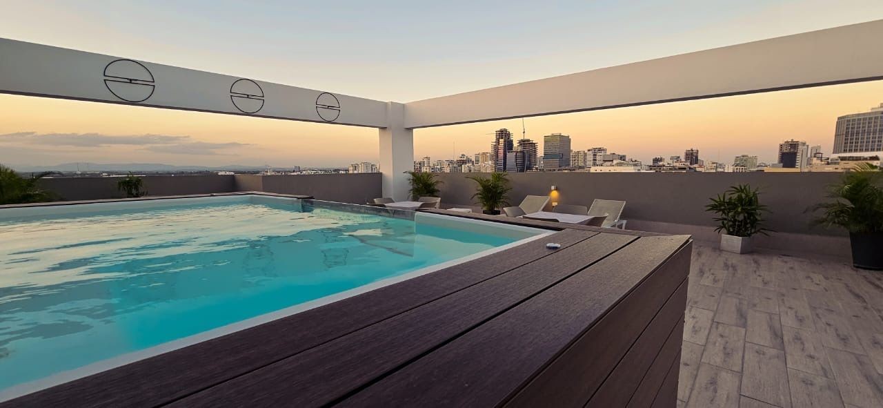 apartamentos - Evaristo Morales nuevo 90m2 2 habitaciones 2.5 banos 2 parqueos balcon 1