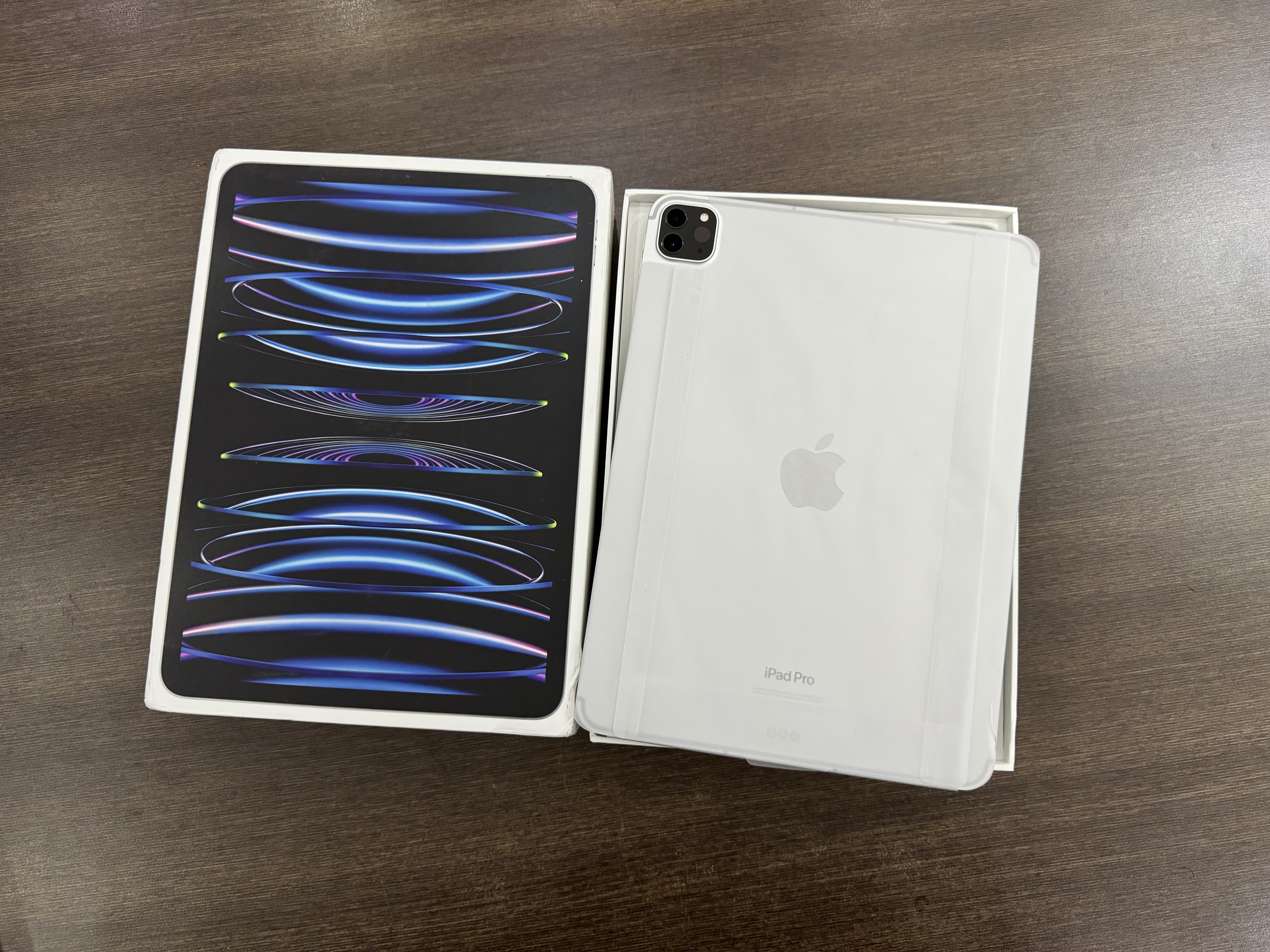 celulares y tabletas - iPad Pro 11-inch 256GB Wi-Fi 4ta Gen, M2 Apple Chip, Nueva,Garantía$ 47,500 NEG 1