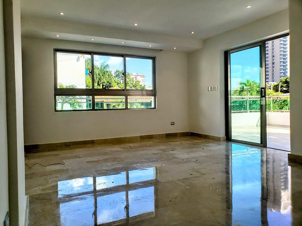 apartamentos - Vendo 2do nivel con terraza en Los Cacicazgos 2