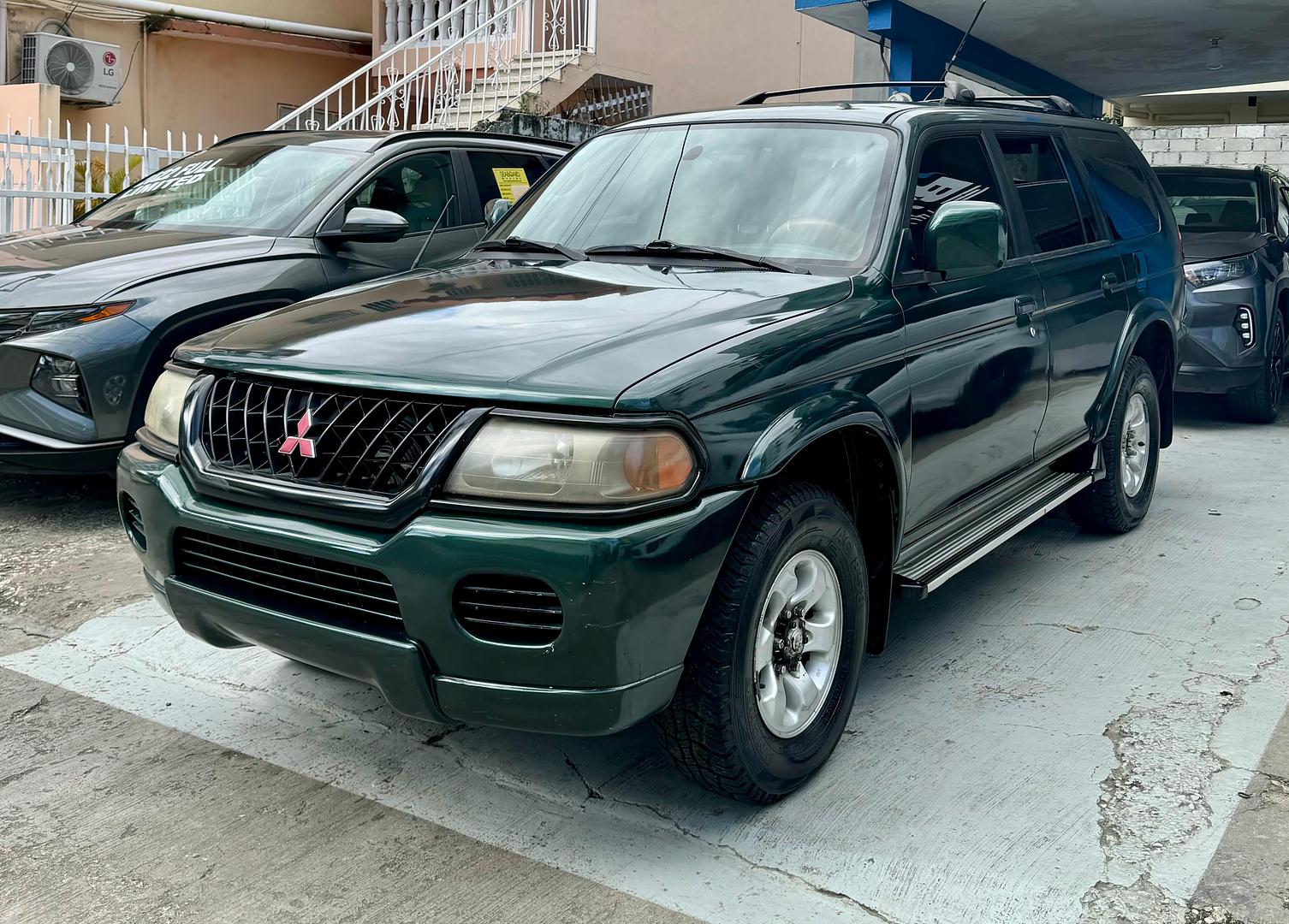 jeepetas y camionetas - Mitsubishi Montero Nativa 2000 5