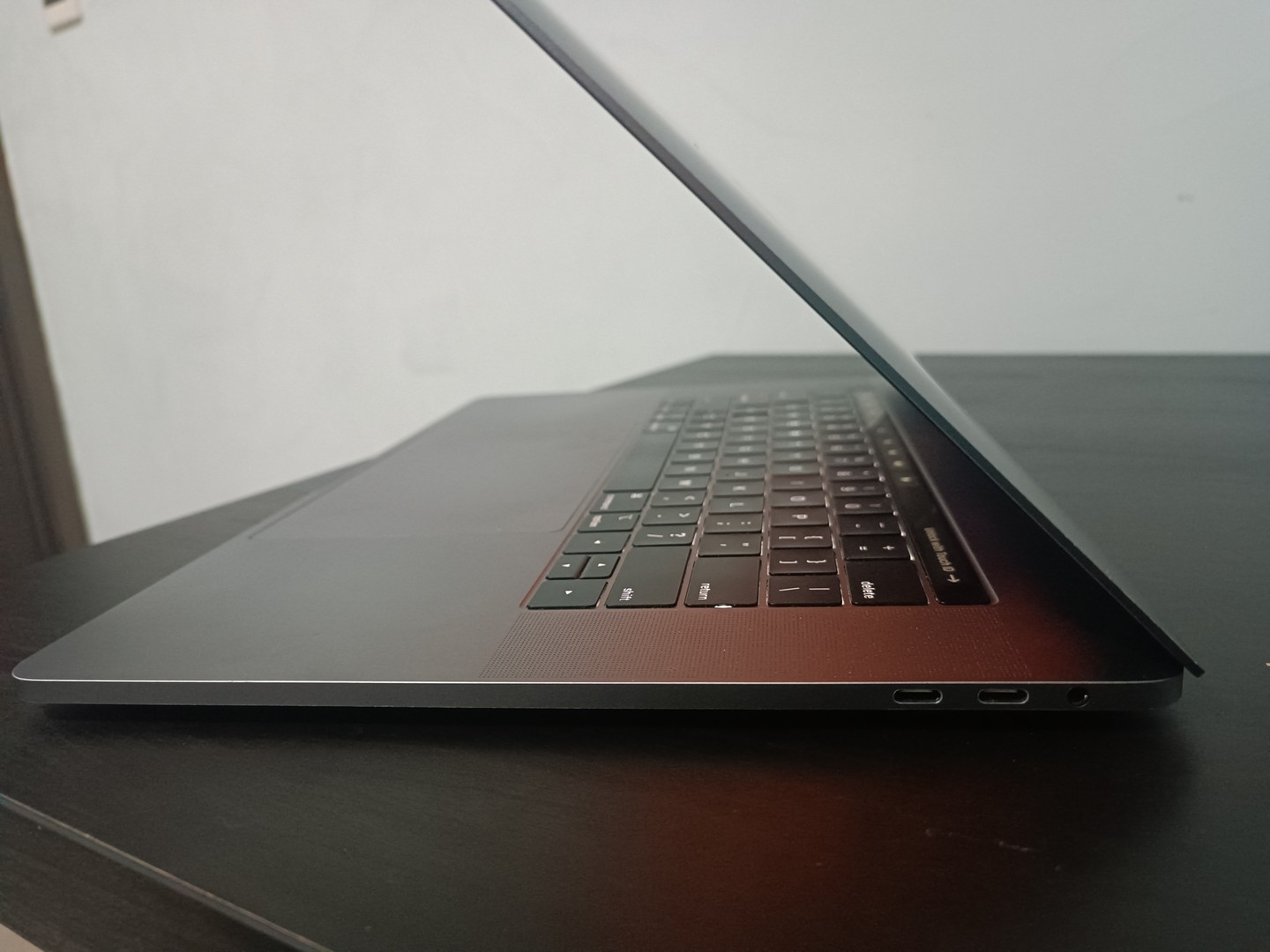 computadoras y laptops - Macbook pro 2018 i9 32GB 1TB SSD 5