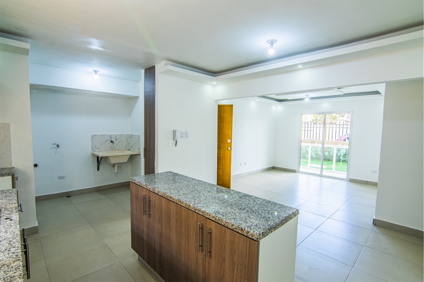 apartamentos - Venta de apartamentos en la autopista de san Isidro santo Domingo este  8