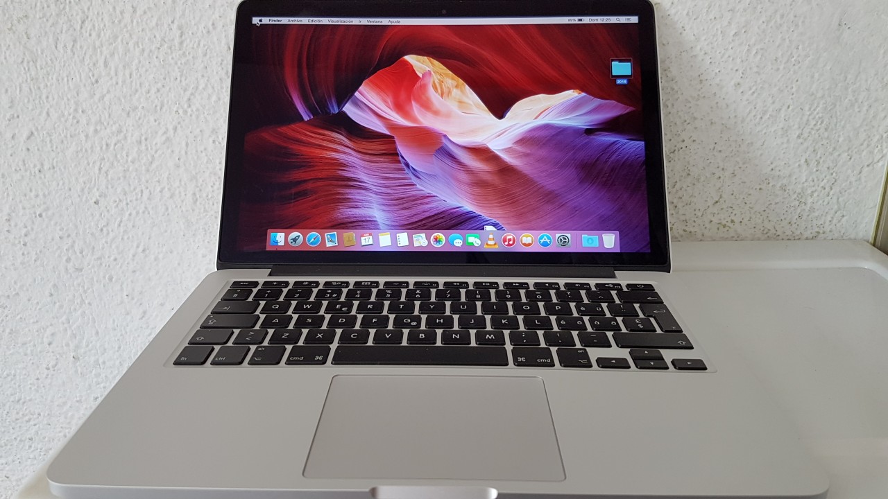 computadoras y laptops - Macbook Pro 13.3 Pulg Retina Core i7 Ram 16gb Disco m2 256gb 2015 0
