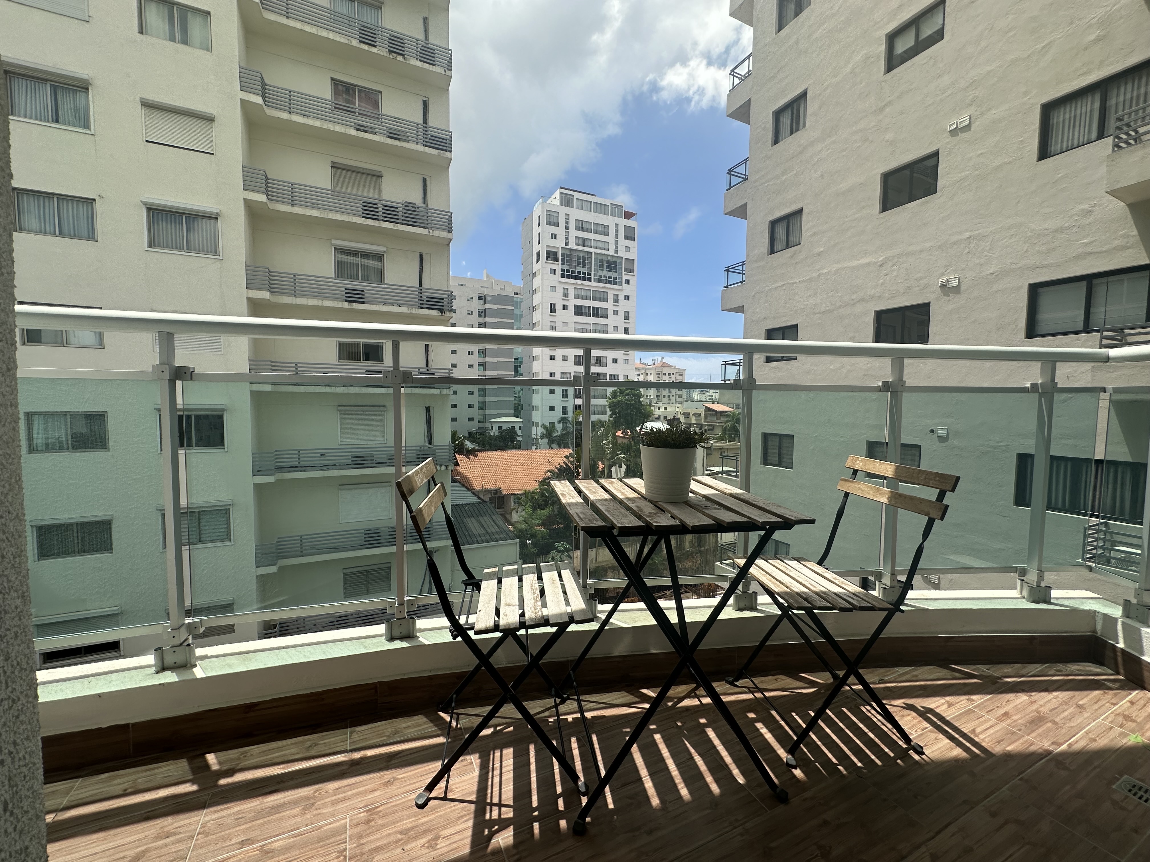 apartamentos - ALQUILER DE APARTAMENTO AMUEBLADO EN PIANTINI 0