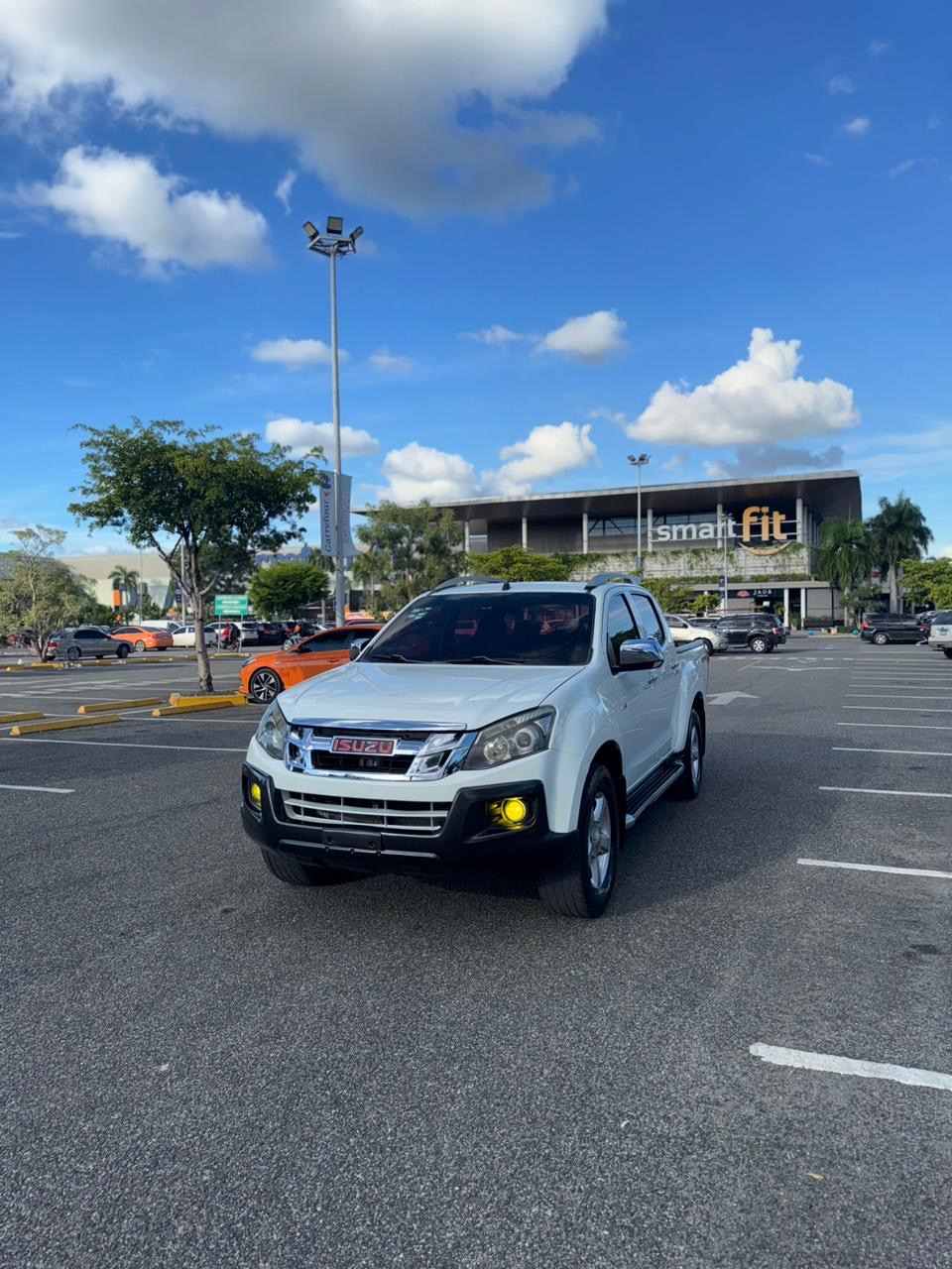 jeepetas y camionetas - Isuzu D-max 2014 LS 3.0 4X4  