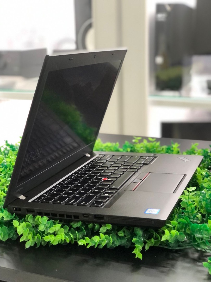 computadoras y laptops -  Lenovo ThinkPad T460 - i5-6Ta Genraciòn - 8GB Ram - 128GB SSD 3