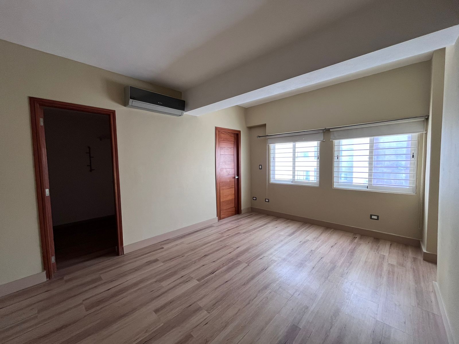 apartamentos -  ¡Descubre tu nuevo hogar en Serralles!. En Venta  5