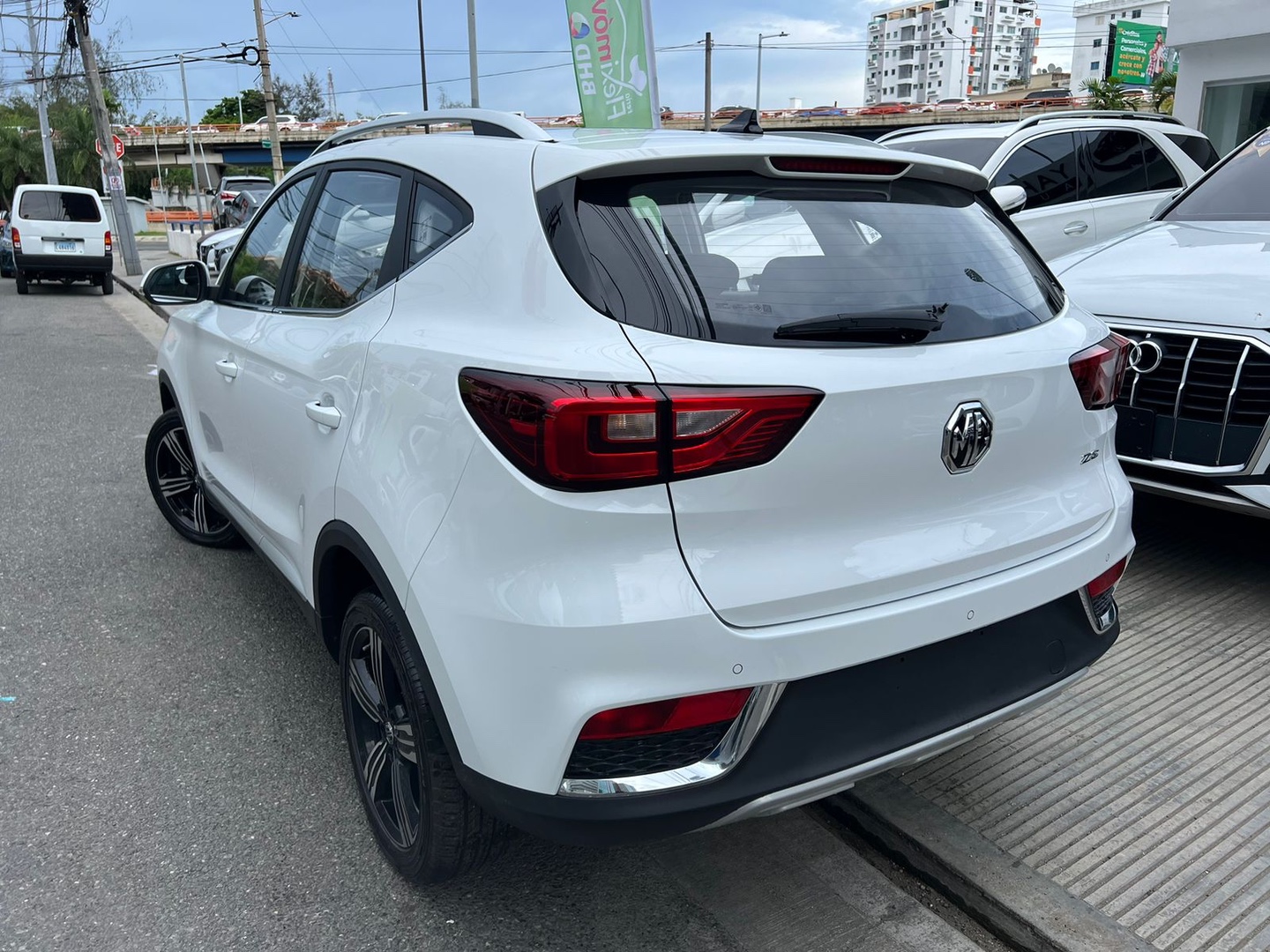 jeepetas y camionetas - MG ZS 2025 3