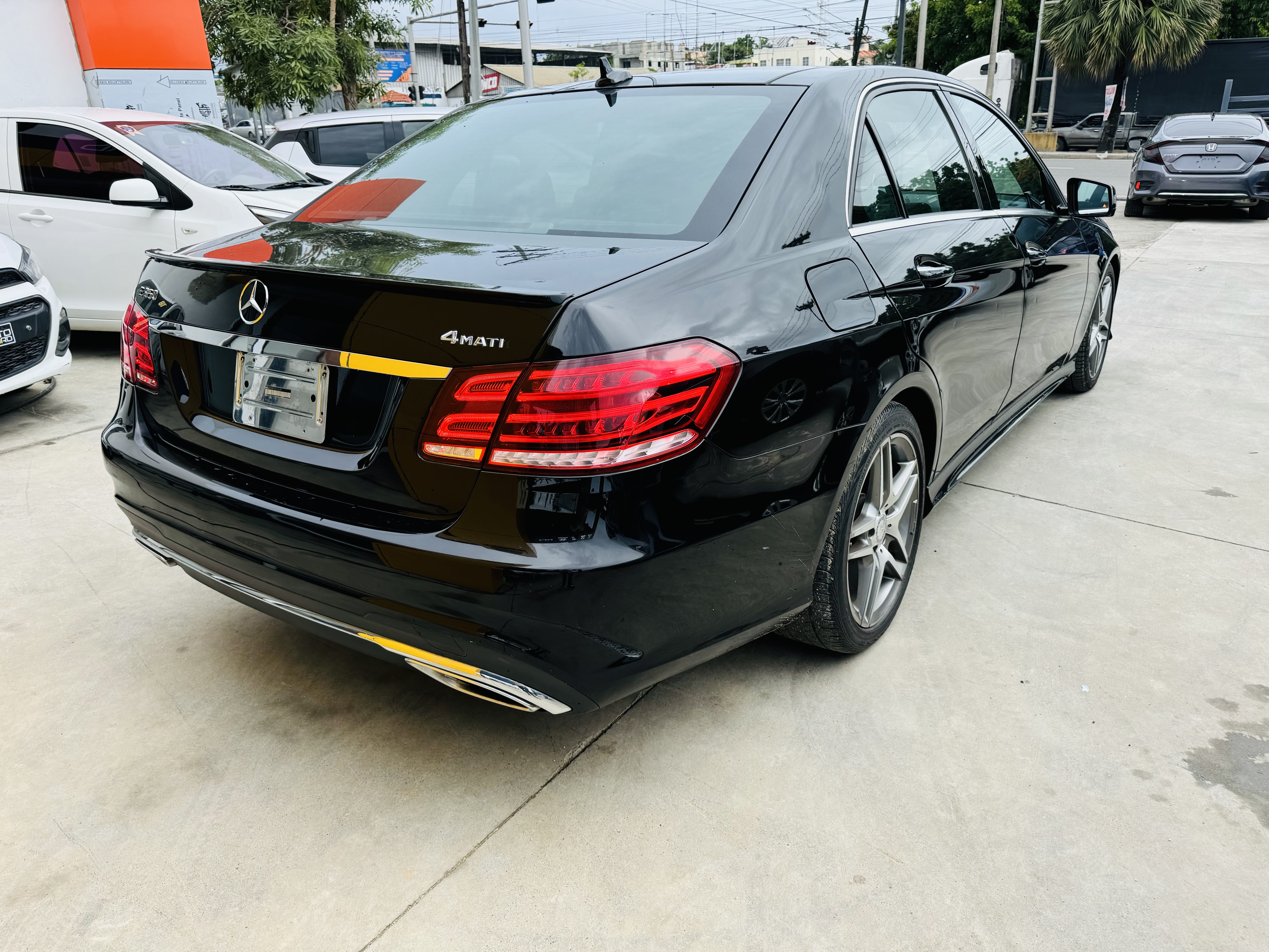 carros - Mercedes Benz E350 2016 4Matic 2