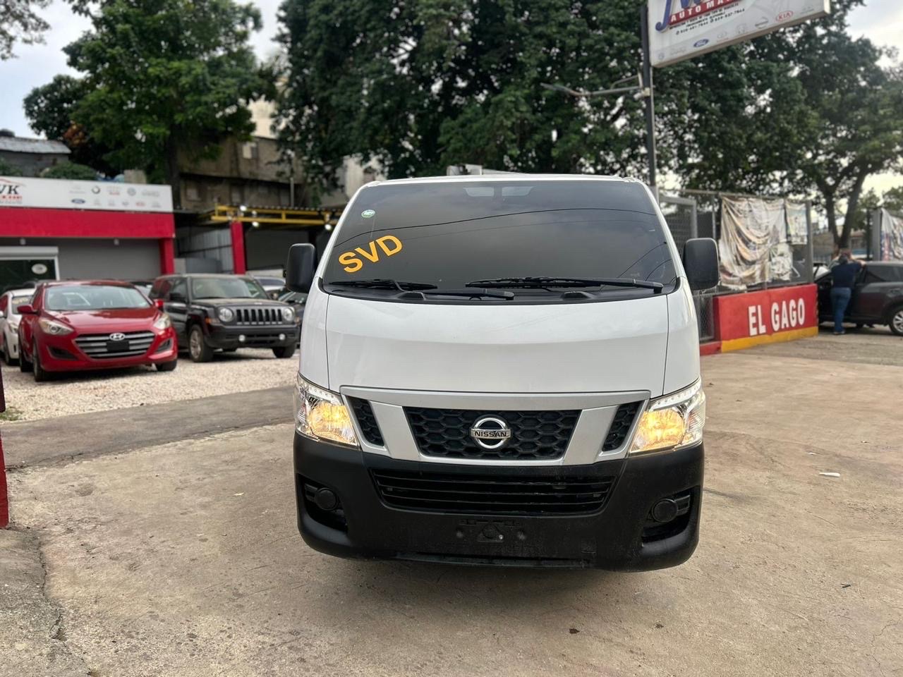 jeepetas y camionetas - Nissan nv350 2016  1