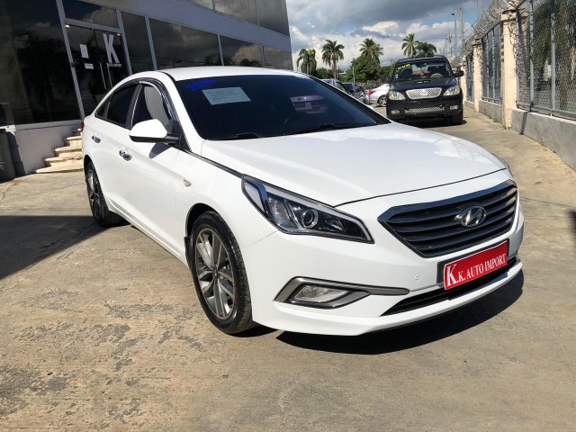 carros - Modelo : Hyundai Sonata LF 
Año 2015
Blanco  original 
Aros  18 
Sensor de rever