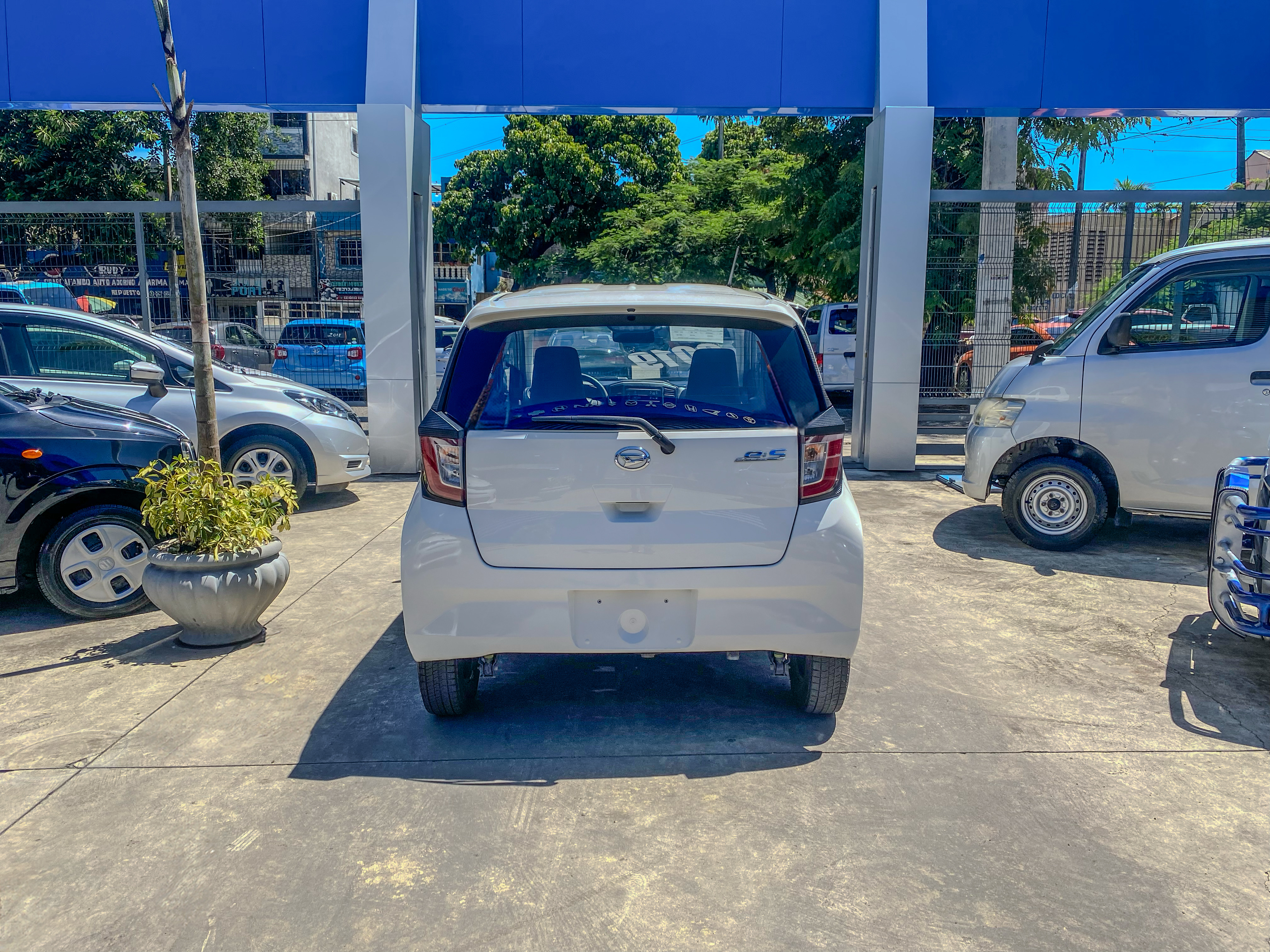 carros - 2019 Daihatsu Mira 4