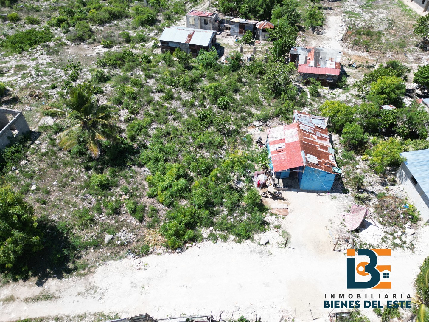 solares y terrenos - OPORTUNIDAD de Solar con 396 Metros en Playa 7