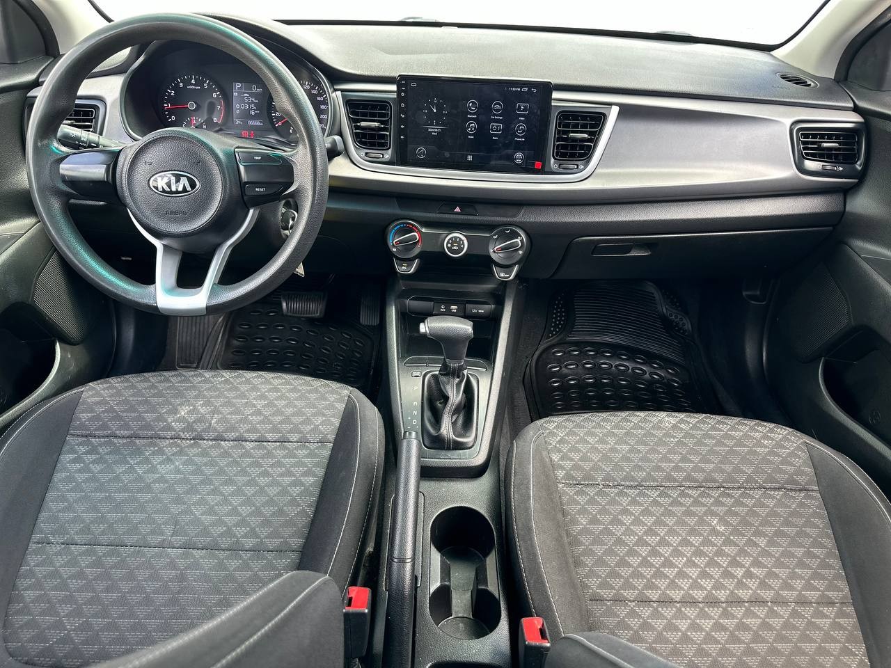 carros - KIA RIO PLUS 2018DE LA CASA VIAMAR80MIL KM 8