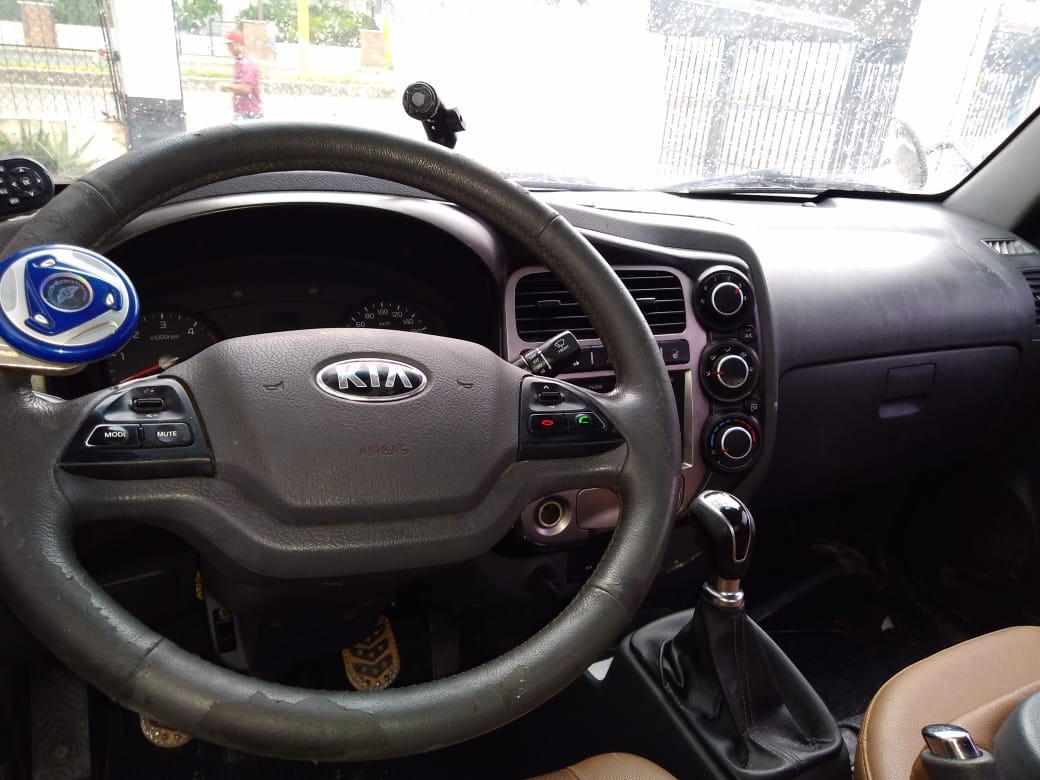 camiones y vehiculos pesados - KIA BONGO 2017 AZULDESDE: RD$ 920,100.00 4