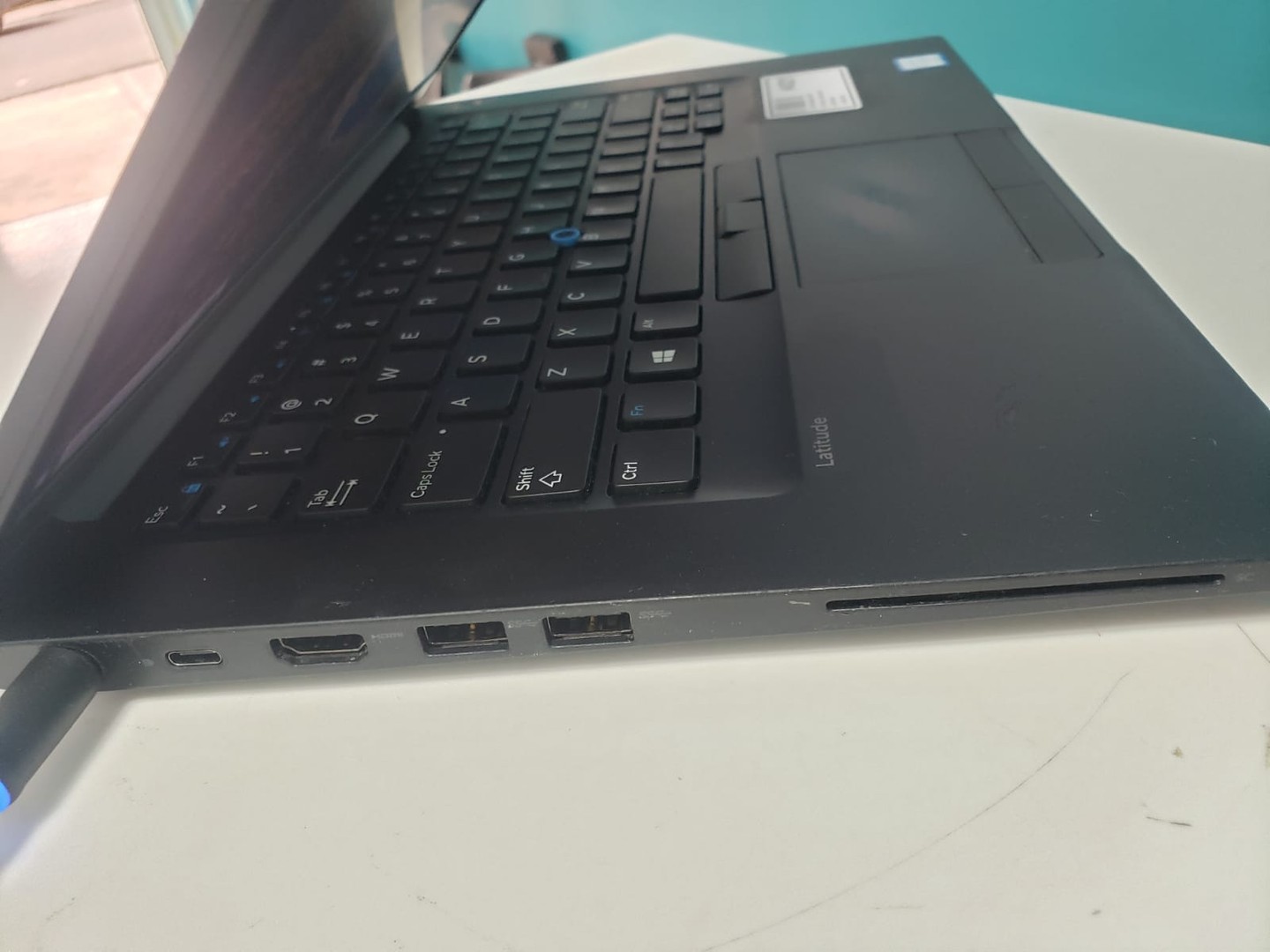 computadoras y laptops -  Laptop, DELL Latitude 7480 / 7th Gen, Intel Core i5 / 8GB DDR4 / 128GB SSD	
 5