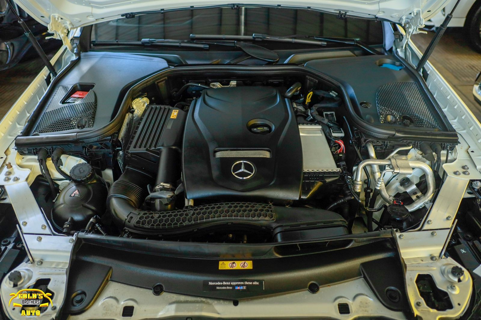 carros - Mercedes Benz E300 AMG Package 2019 Clean Carfax 9