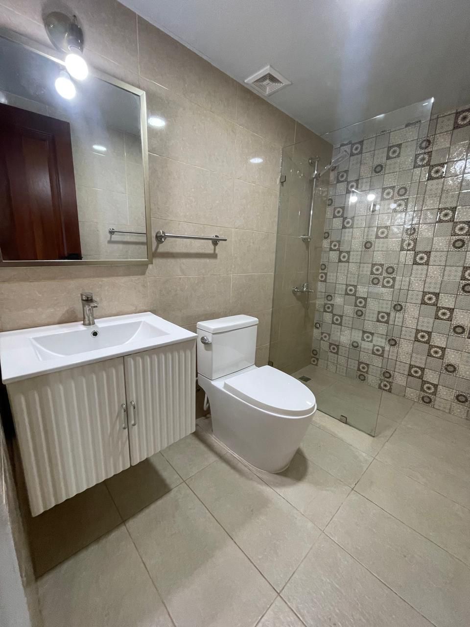 apartamentos - Vendo los prados tercer nivel tres hab 2.5 baños  8