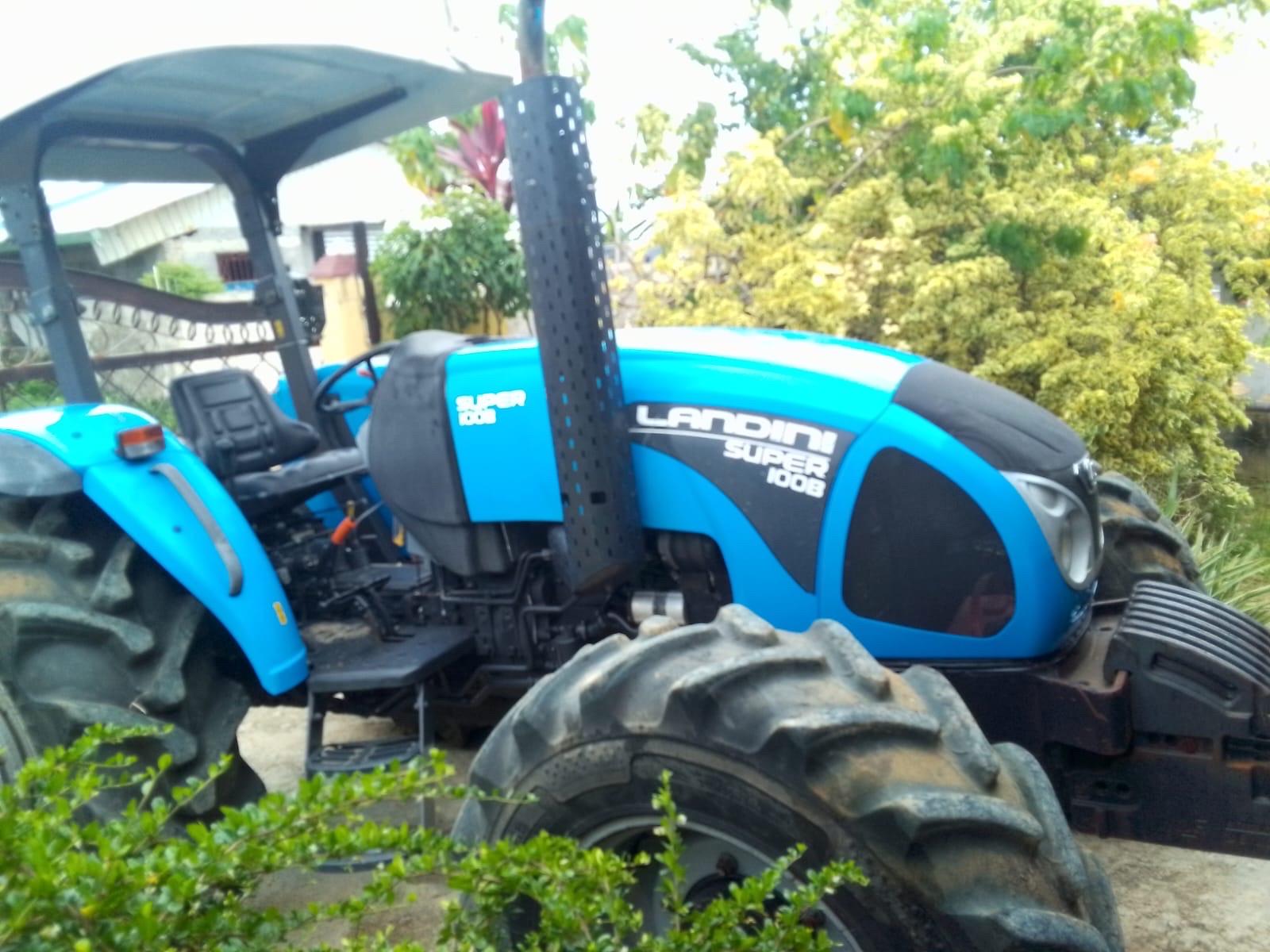 otros vehiculos - TRACTOR LANDINI 100HP TURBO  5