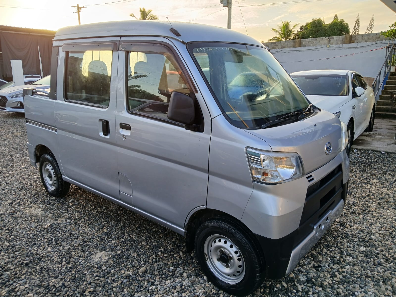 carros - VENDO DAIHATSU HIJET 2018 FINANCIAMIENTO DISPONIBL 2