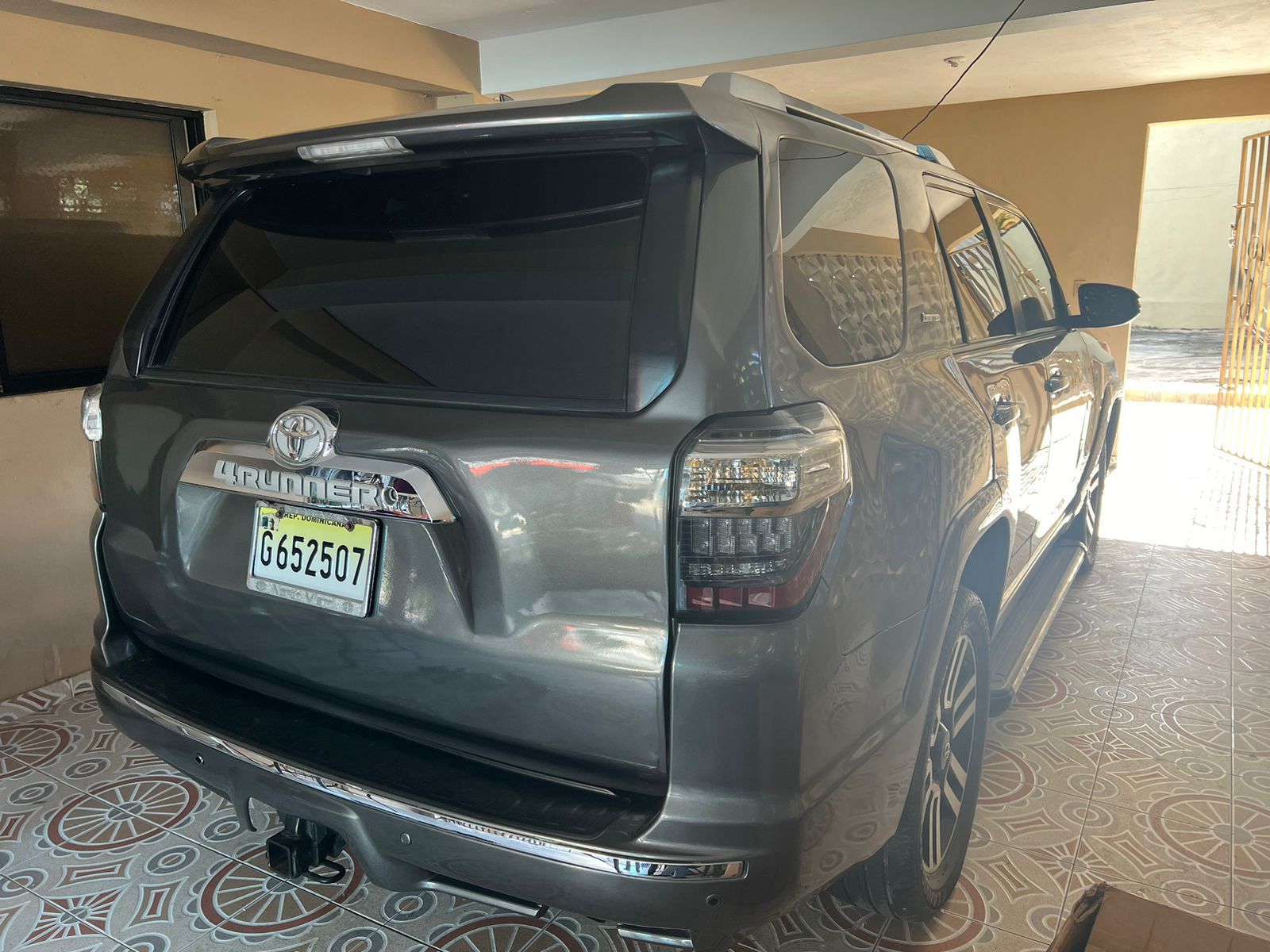 jeepetas y camionetas - Toyota 4runner limited 2013 2
