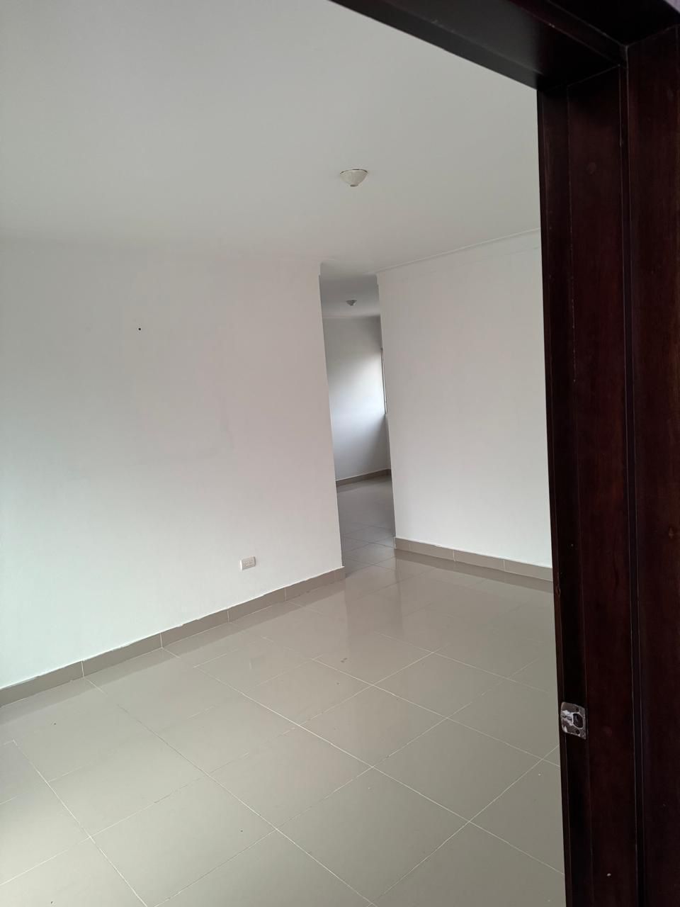 apartamentos - APARTAMENTO EN VENTA EN AV. 27 DE FEBRERO, SANTIAGO. 3