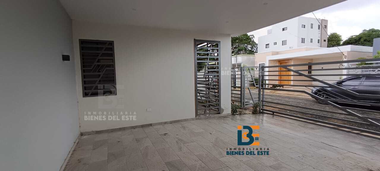 casas - De Venta Nueva y Moderna Casa 3