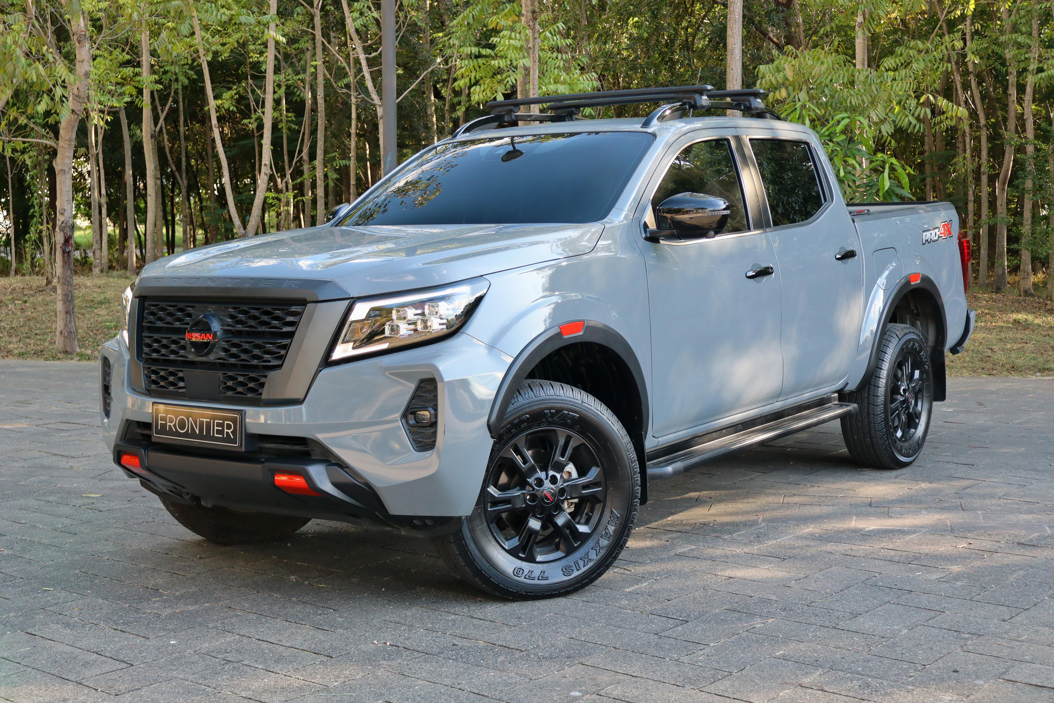 jeepetas y camionetas - Montate en esta super Nissan frontier pro-4x4 2023 todo terreno  2