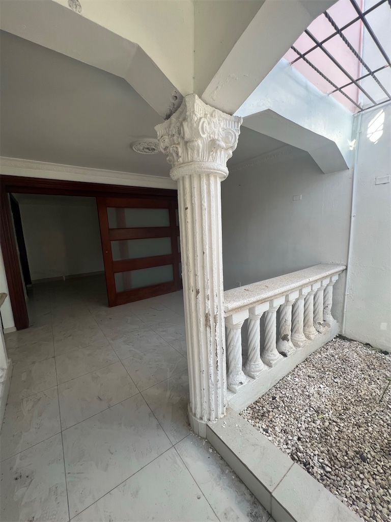 casas - Venta de casa de dos niveles en prado de san Isidro Santo Domingo este  3