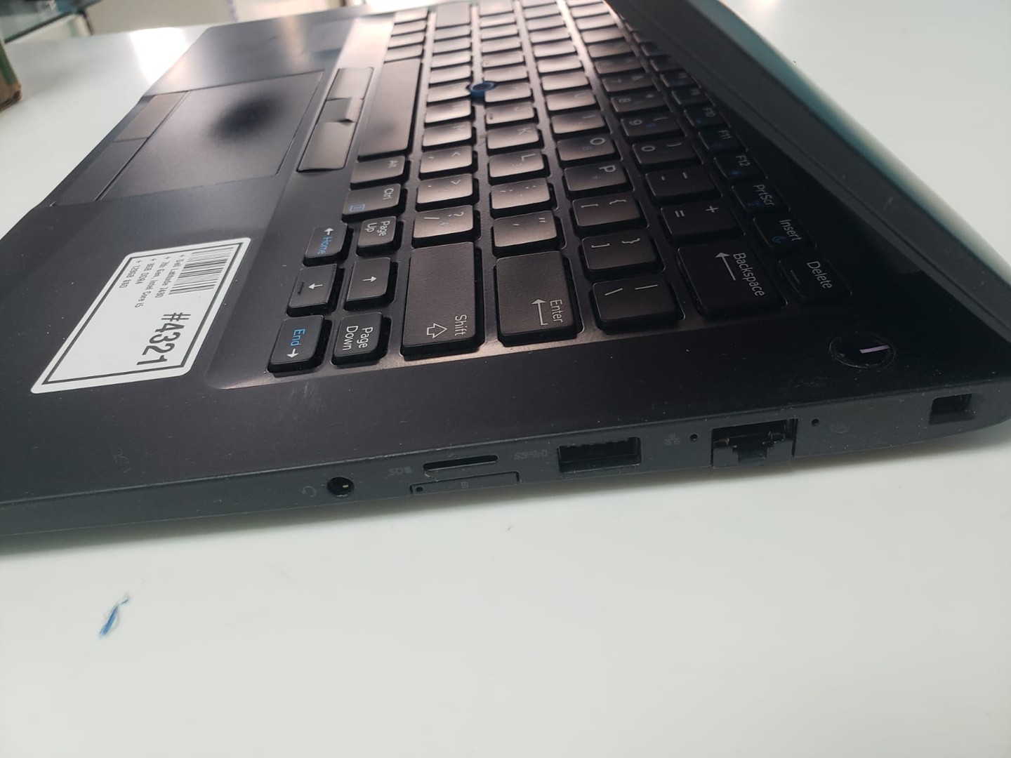 computadoras y laptops -  Laptop, DELL Latitude 7480 / 7th Gen, Intel Core i5 / 8GB DDR4 / 128GB SSD	
 6