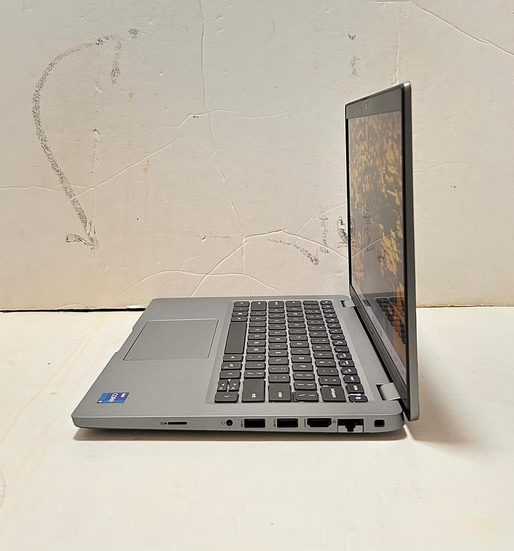 computadoras y laptops - Laptop DELL Latitude 5420, 16GB, i5 11th, 256 SSD 5