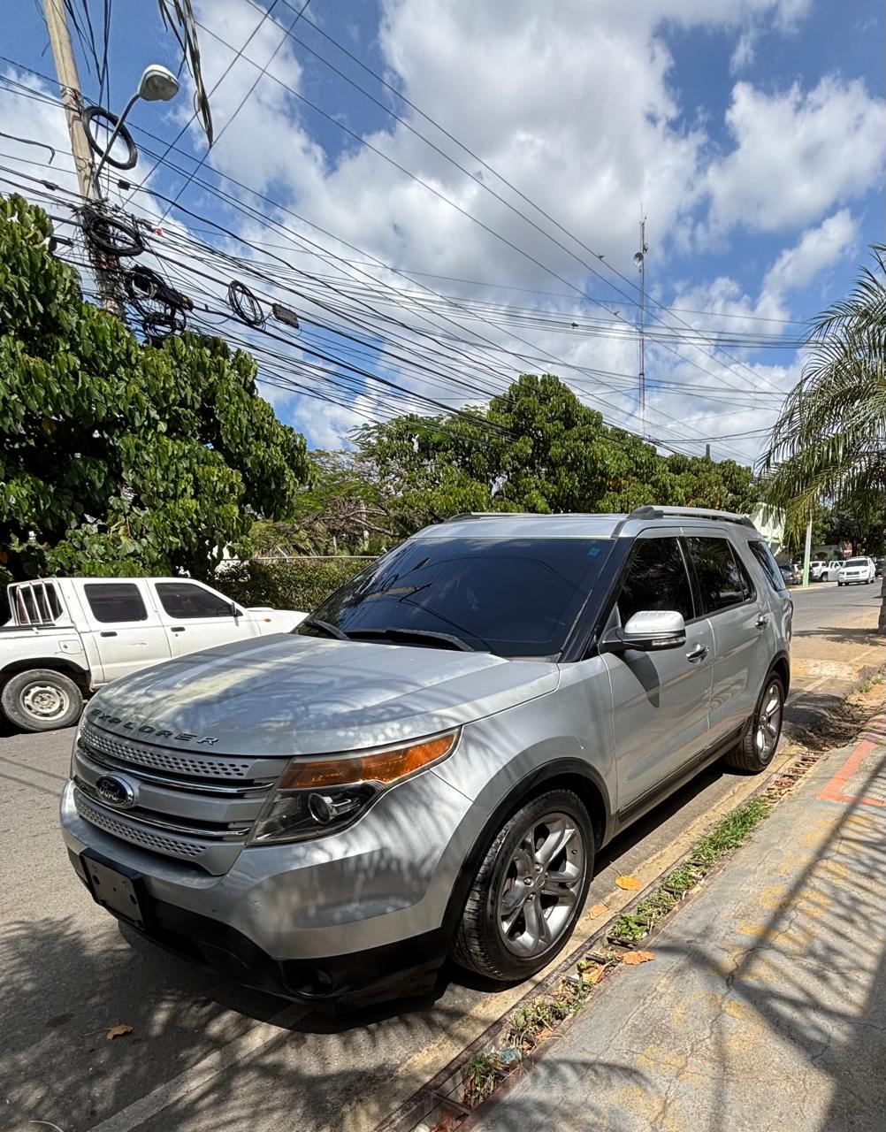 jeepetas y camionetas - Ford Explorer limited 2013 3