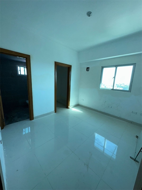 apartamentos - Venta de apartamento en Alma rosa 1 en el piso 8 de 210mts Santo Domingo este  4