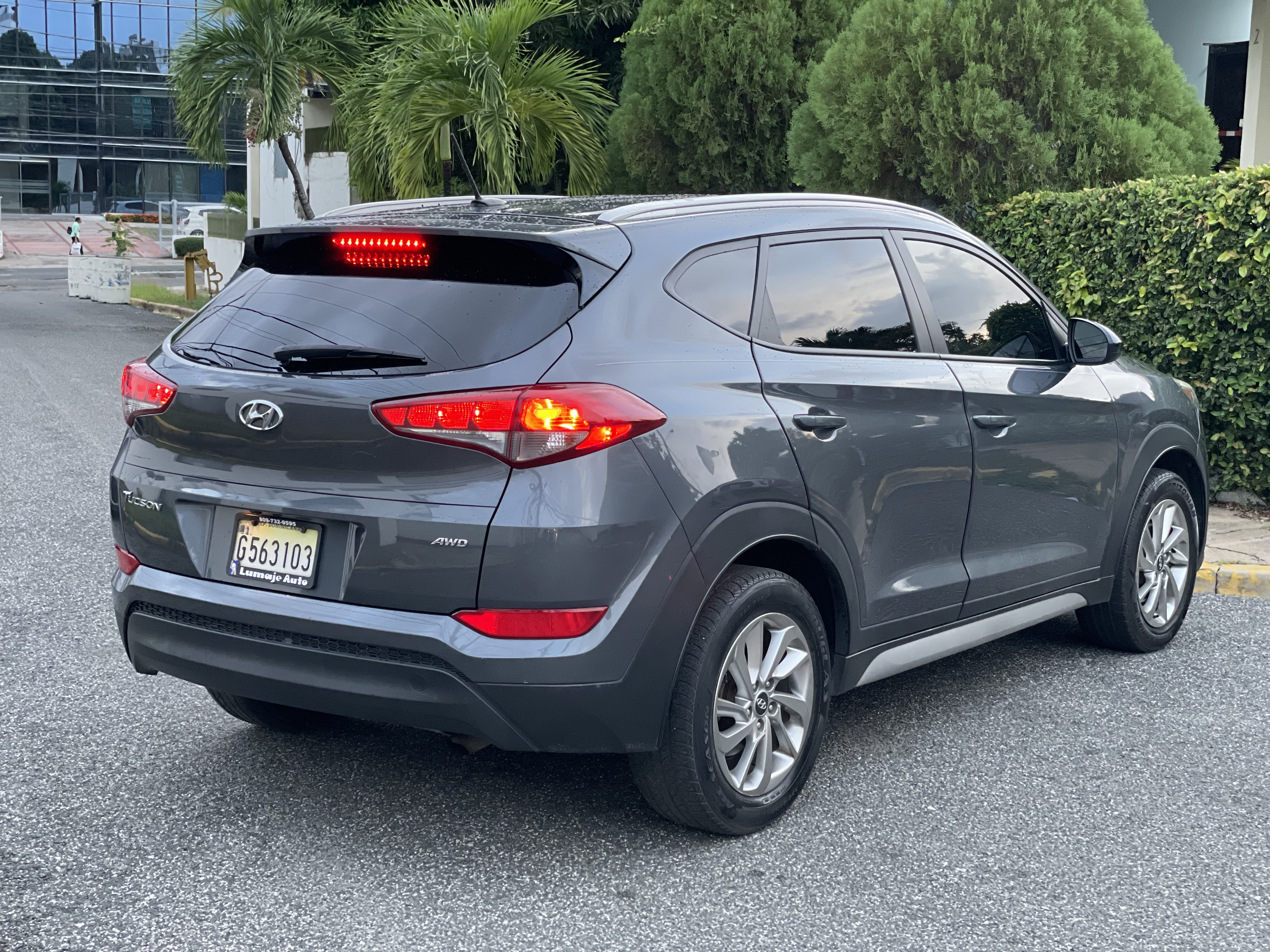 jeepetas y camionetas - HYUNDAI TUCSON 2017 IMPECABLE  UNICO DUEÑA NUEVA 2