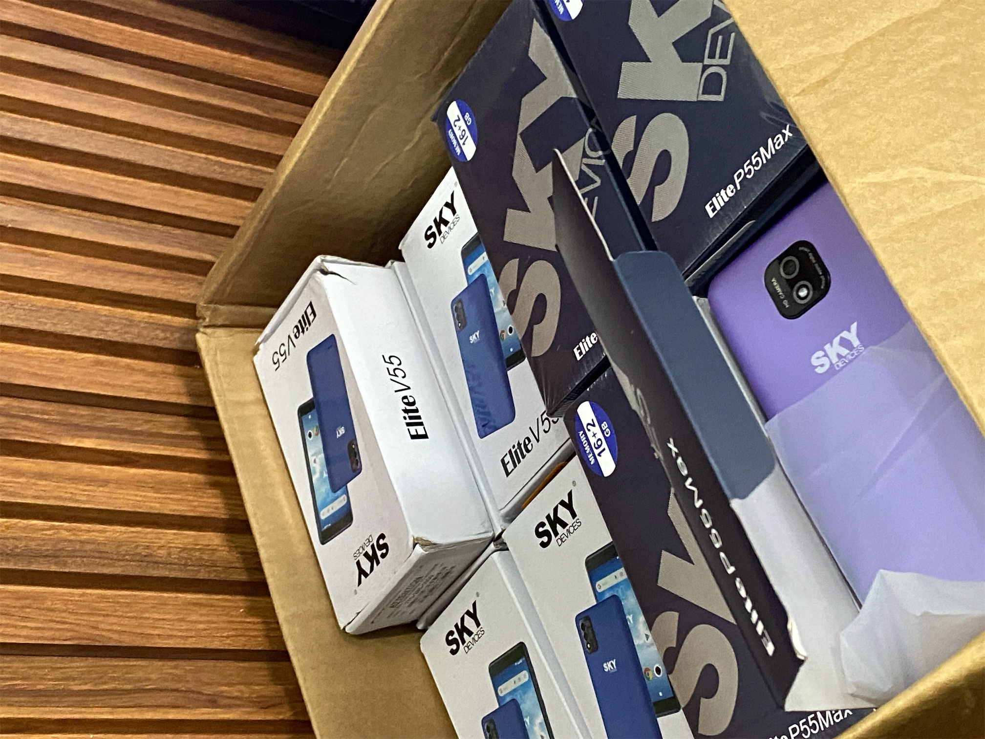 celulares y tabletas - SKY Elite 16GB dual sim  8