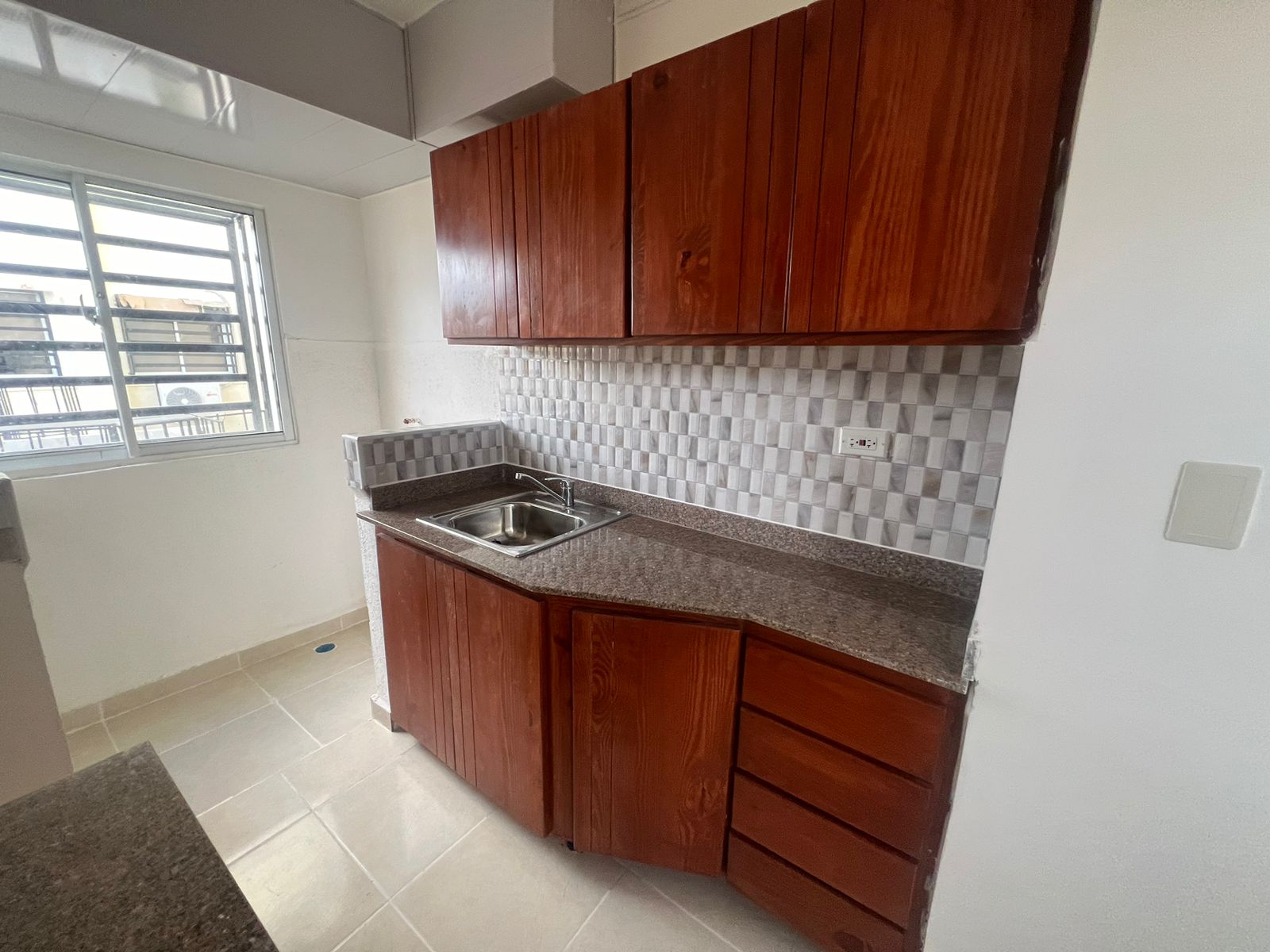 apartamentos - Se renta apartamento ubicado en Ciudad Juan Bosch 2