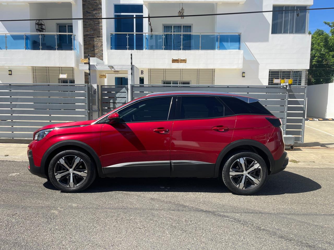 jeepetas y camionetas - Peugeot 3008 active 2021 8