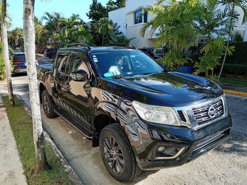 jeepetas y camionetas - Nissan frontier 2017