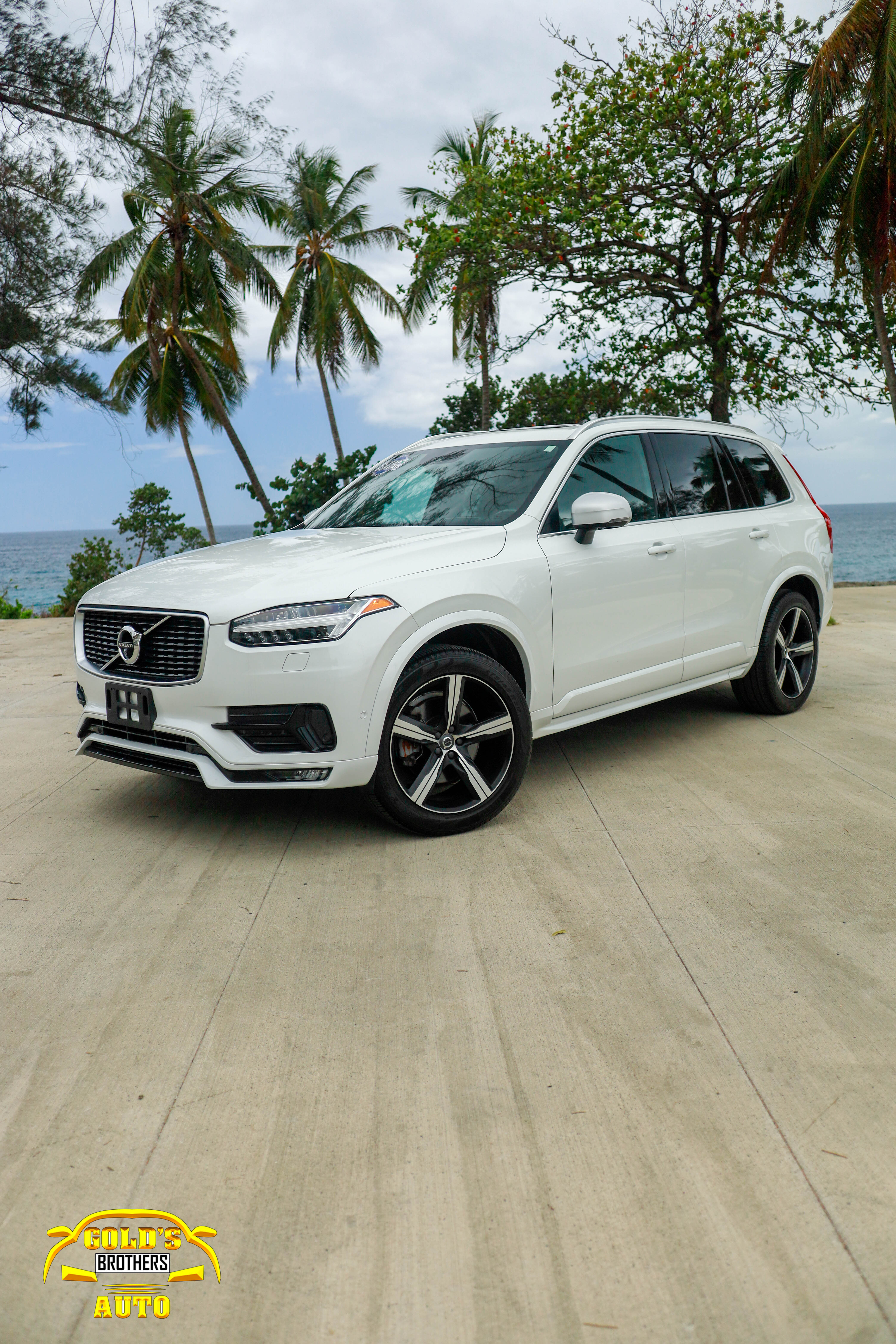 jeepetas y camionetas - Volvo XC90 R-Desing 2019 Clean Carfax Recien Imp 2