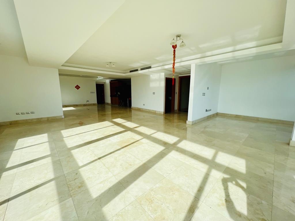 apartamentos - Cacicazgos, Piso Alto, 3 habitaciones, Estudio, 3 parqueos 